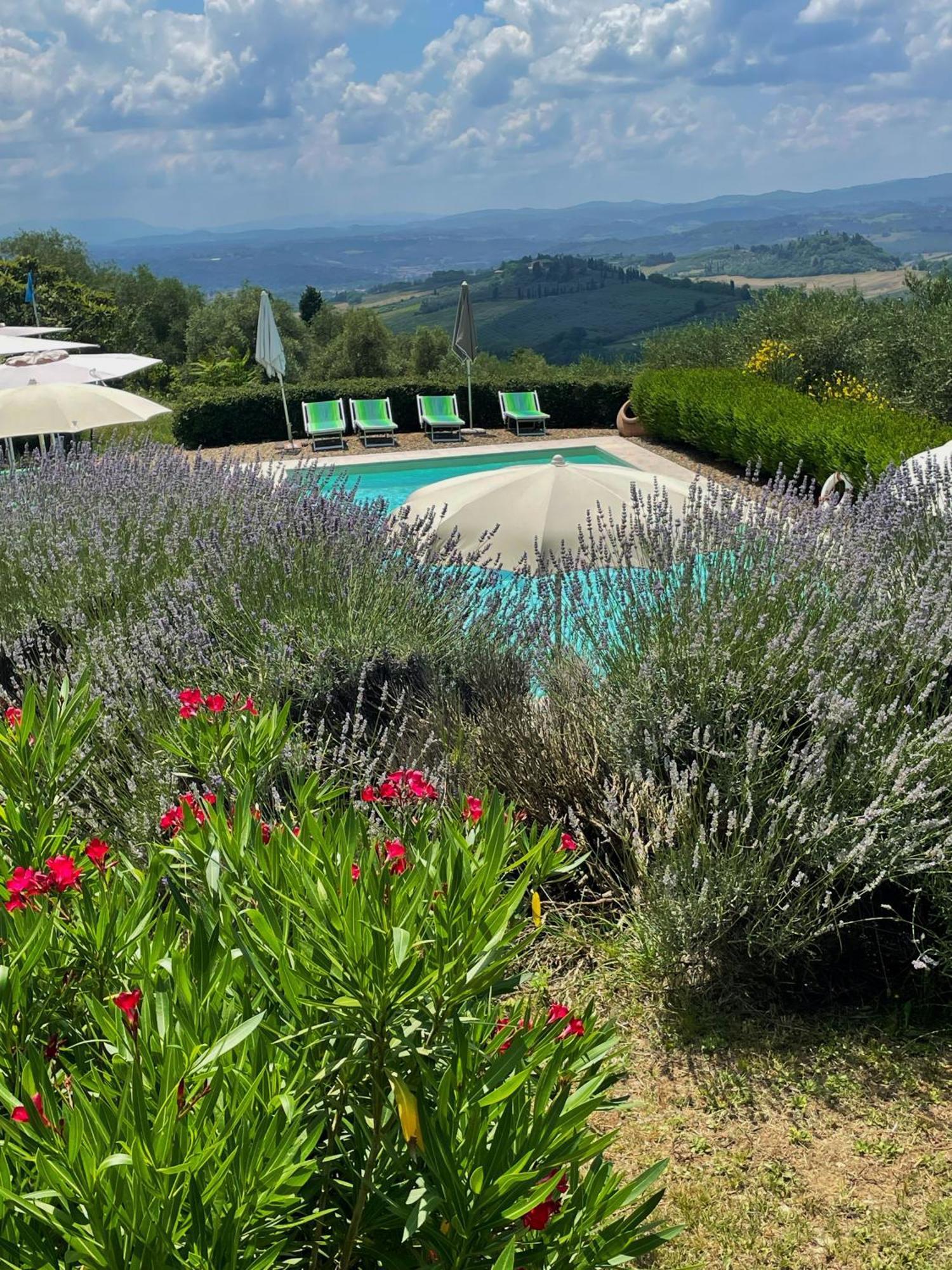 Torre Di Ponzano Guest House Barberino Val d'Elsa Exterior photo